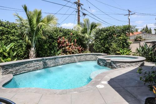 Awesome Pool Home 1/4 Mile To Disney Tram on Magic Way