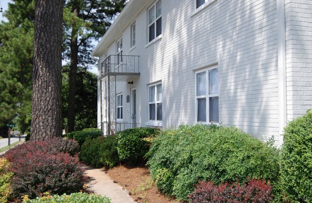 B2bc Convenient Condo Perfect for Long Term Stay Near Shepherd Center