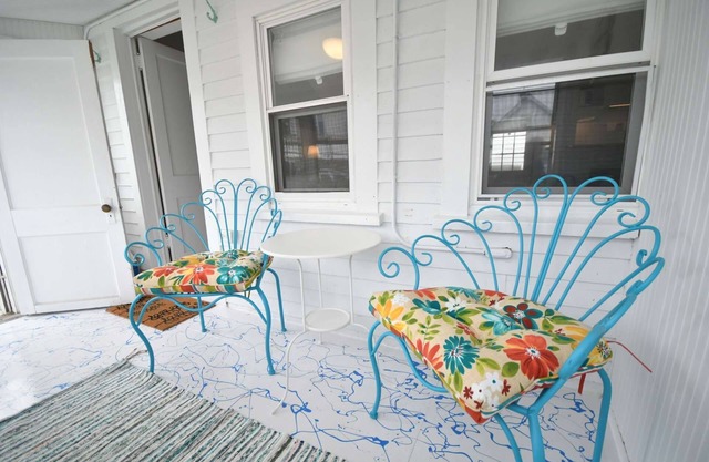 Baby Love Shack: Spring Seashells Special! 3 minutos a pie de playa, carrusal, océano azul y más