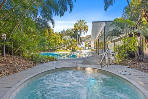 Baden 53 Rainbow Shores. Pool. Wifi