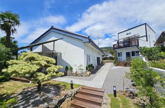 Baerongnamu Private Stay