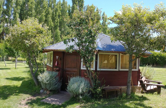 Cabaña Bagua (con pileta climatizada y jardín ) complejo Alentue