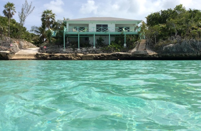 Bahamas Eleuthera, Ten Bay Beach, propiedad Cove; Intimidad; incluye 3 kayaks