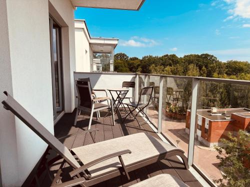 Baltic Inspiration - Guest Favorite, Super Location, 75 SQM, 2 King Bedrooms, Jacuzzi Bath, Parking