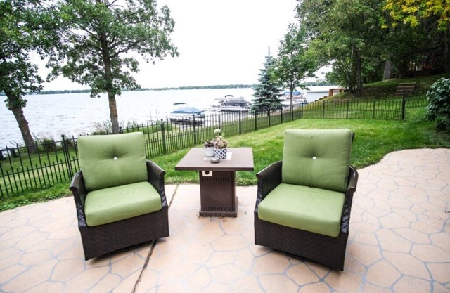 Barbara Beach on Lake Sallie