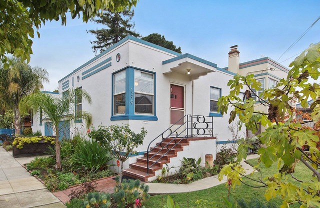 Área de la Bahía con Encanto Art Deco Duplex 1938