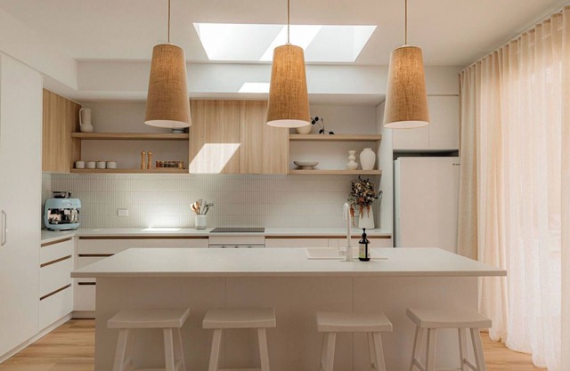 Bay Days - Binalong Bay