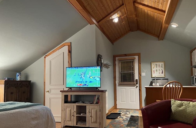 Bayfield Village Coach House