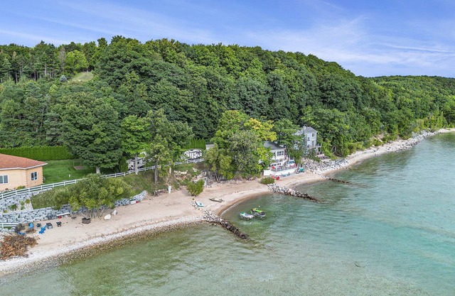 Million Dollar Views: Bayshore Beach House w/ Opt. RV Pads, Beach Firepit & More