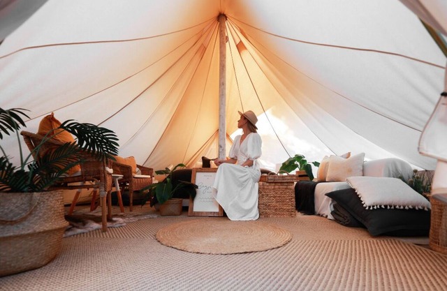 Bayside Glamping;s Tent - Romantic Coastal Retreat in Marion Bay