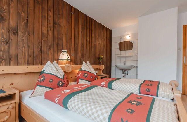 Maravillosa casa de vacaciones para 11 personas con WIFI, TV, terraza y vista panorámica