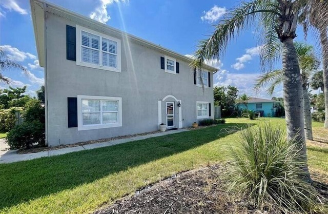 Beach Bird House - A pie de playa