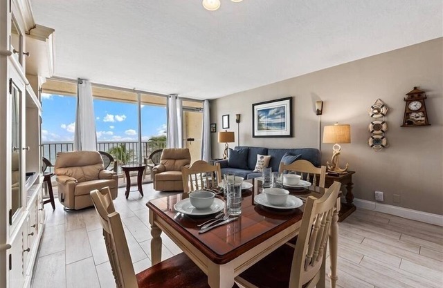 Condominio de playa / Restaurante en el hotel / Cocina totalmente equipada / Island Beach Resort