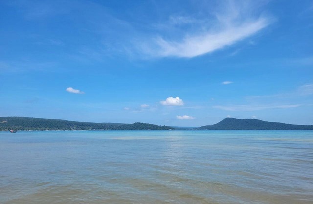 Beach front bungalow on the Island