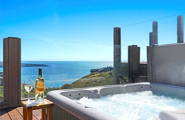 "Nido de playa" TINA CALIENTE, SAUNA, Vistas infinitas del océano. 15% de descuento este próximo fin de semana