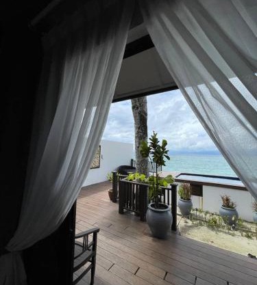 Beach Resort - Arwana Perhentian X Bluestar