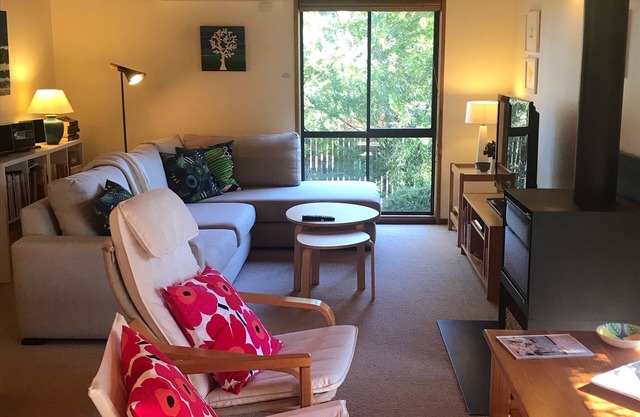 Ironbark es una encantadora y clásica casa de vacaciones familiar de 3 dormitorios en Surf Coast