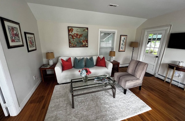 Beaches, Trails, Hammock, Fire-Pit, Peaceful!