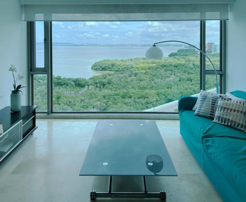 Beachfront Apartment at Radisson Hotel