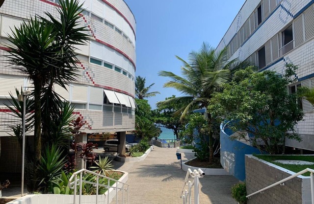 Apartamento Duplex, Pie en la Arena - En la mejor Playa de Guarujá - TOMBO