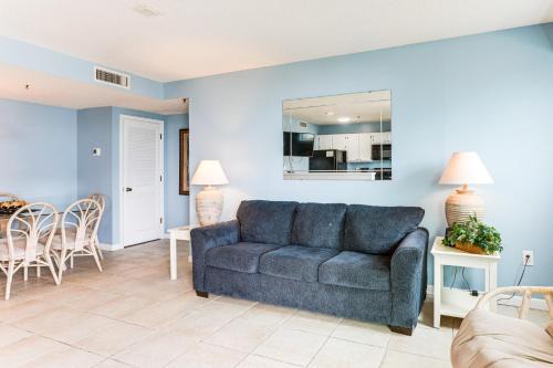 Beachfront Condo with Pool at Myrtle Beach Resort!