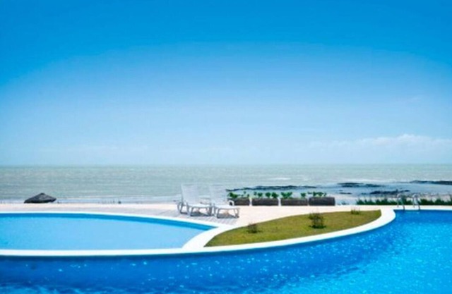 Seaside Condo Chalet at Zumbi Beach Resort