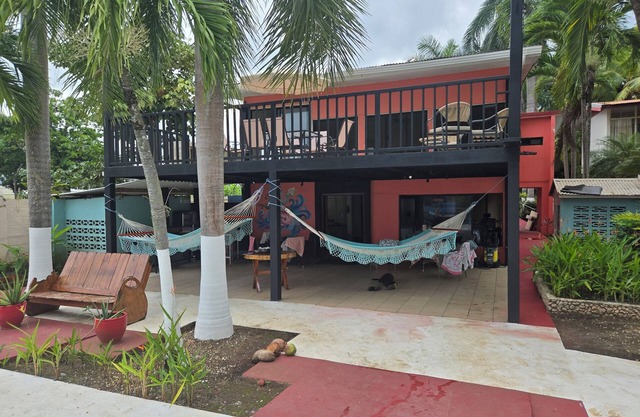 Beachfront Safari-Style 7BR Hotel - Perfect for Weddings, Retreats & Events