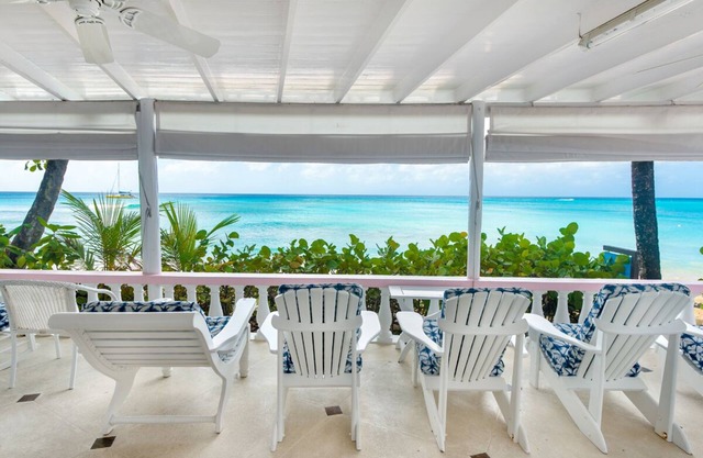 Retiro tropical frente a la playa - Belair (4 camas)