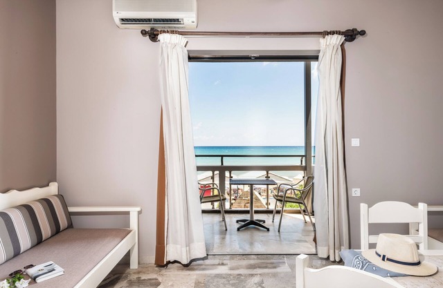 Beachfront Two Bedroom Apartment with kitchenette. Lia Bechfront Apartments