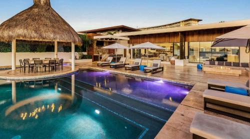 Beachfront Villa with Butler Service, San Jose del Cabo