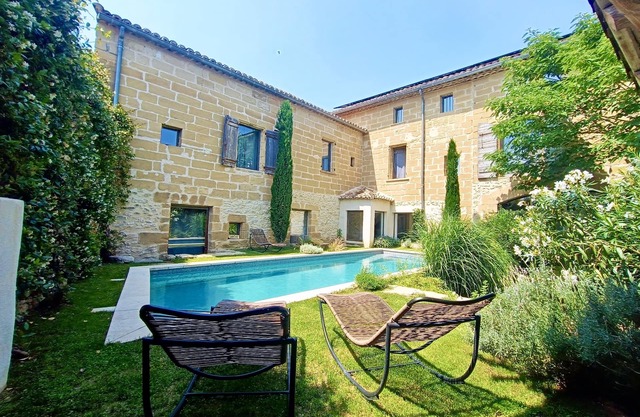 Uzès, mas grande, diseño, encanto y confort, piscina asegurada 12 m