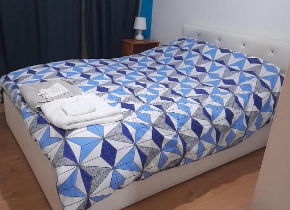 Beautiful 1 bedroom Ground floor with shared bathroom