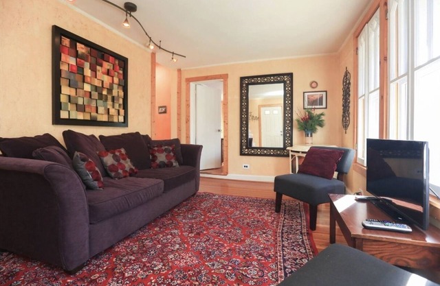 Hermosos apartamentos de 2 habitaciones y 1 1/2 baños al hospital y al centro