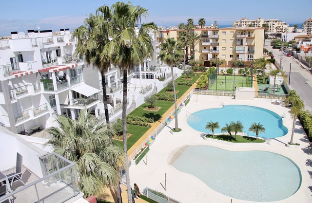Apartamento bonito y confortable con piscina comunitaria en Denia, en la Costa Blanca, España para 4 personas