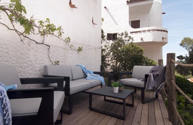 Bonita y moderna casa a 500 metros de la playa y con vistas al mar