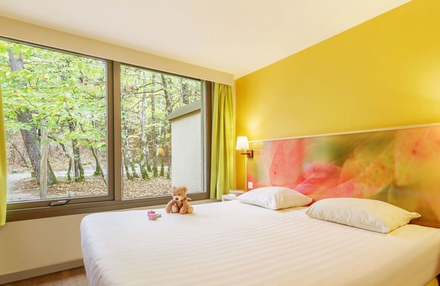 Precioso apartamento en villa para 6 personas con piscina, WIFI, TV, terraza y aparcamiento