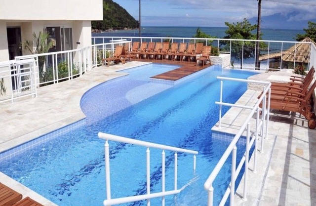 Hermoso apartamento frente al mar