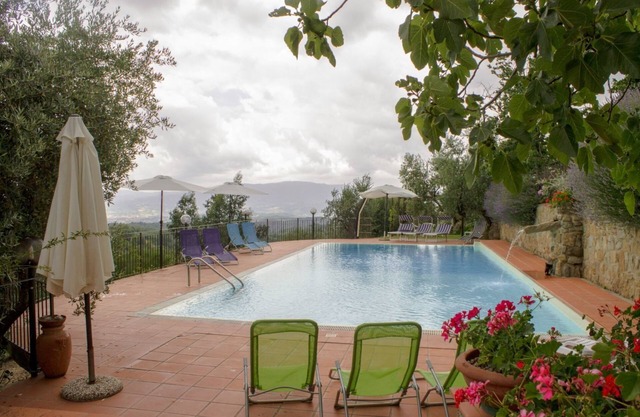 Precioso apartamento para 5 personas con piscina, WIFI y TV