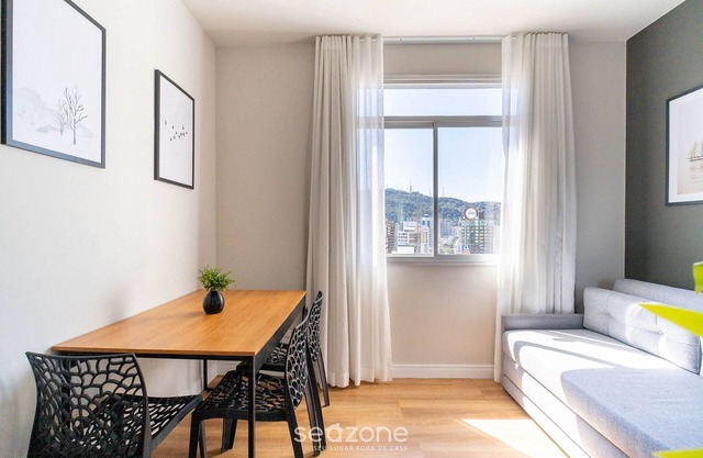 Beautiful Apt in Downtown Florianopolis Rbh806