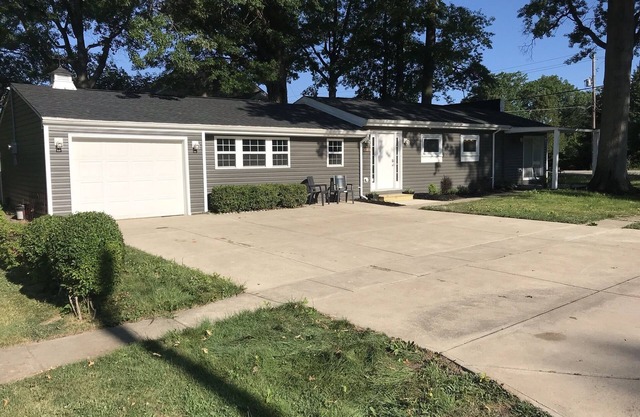 Hermosa Avon Lake West cleveland