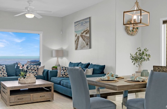 Nueva y hermosa casa frente al mar en Port Isabel