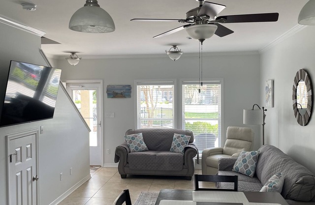 Beautiful beach/sunset view 2BR/2.5 bath Condo off the Mississippi Gulf Coast!