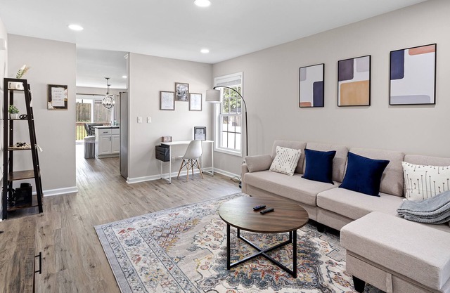 Beautiful Belmont Home!