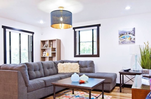 Hermoso bungalow en el este de Nashville - 2 millas de Honky Tonk Row