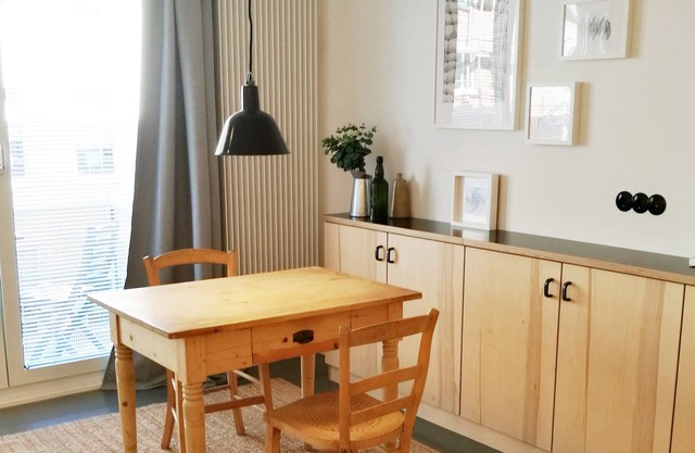 HERMOSO ESTUDIO CENTRAL EN DÜSSELDORF