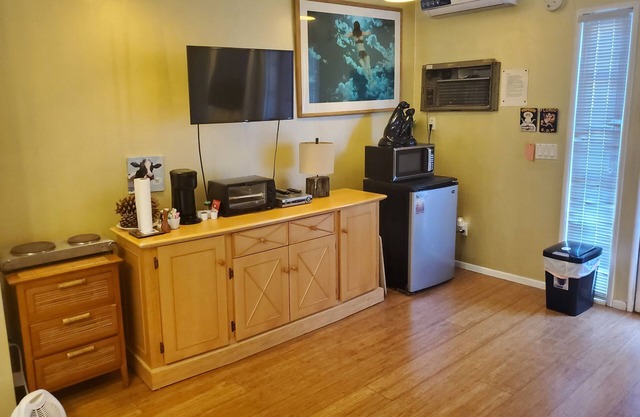 Beautiful Cottage with Modern Flair