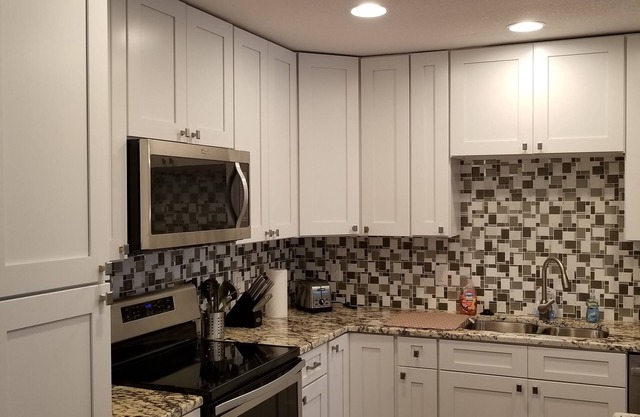 Nuevo apartamento en el garaje Downtown St Pete - Área del lago Cresent