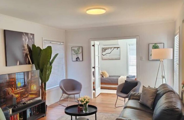 Beautiful haven near airport!