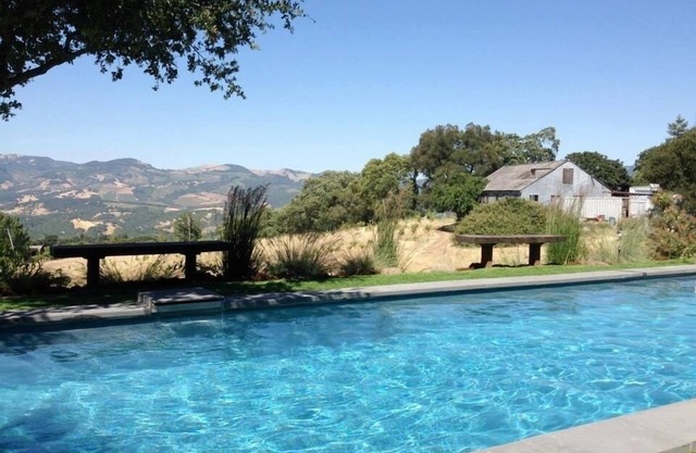 Hermoso e histórico rancho para huéspedes con modernas comodidades