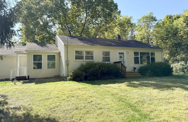 Beautiful 3-bedroom house close to MSU and Downtown Lansing